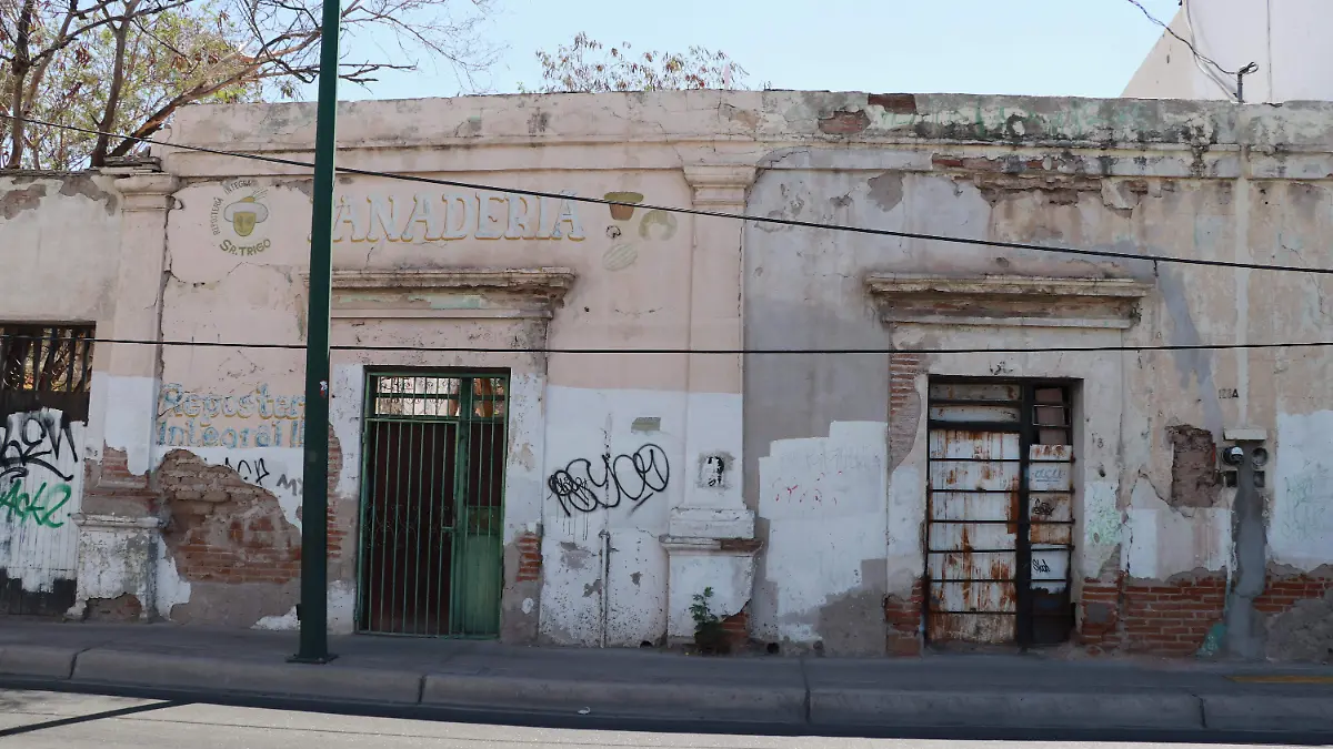 Casas abandonadas-vandalizadas - Cecilia Saijas (3)